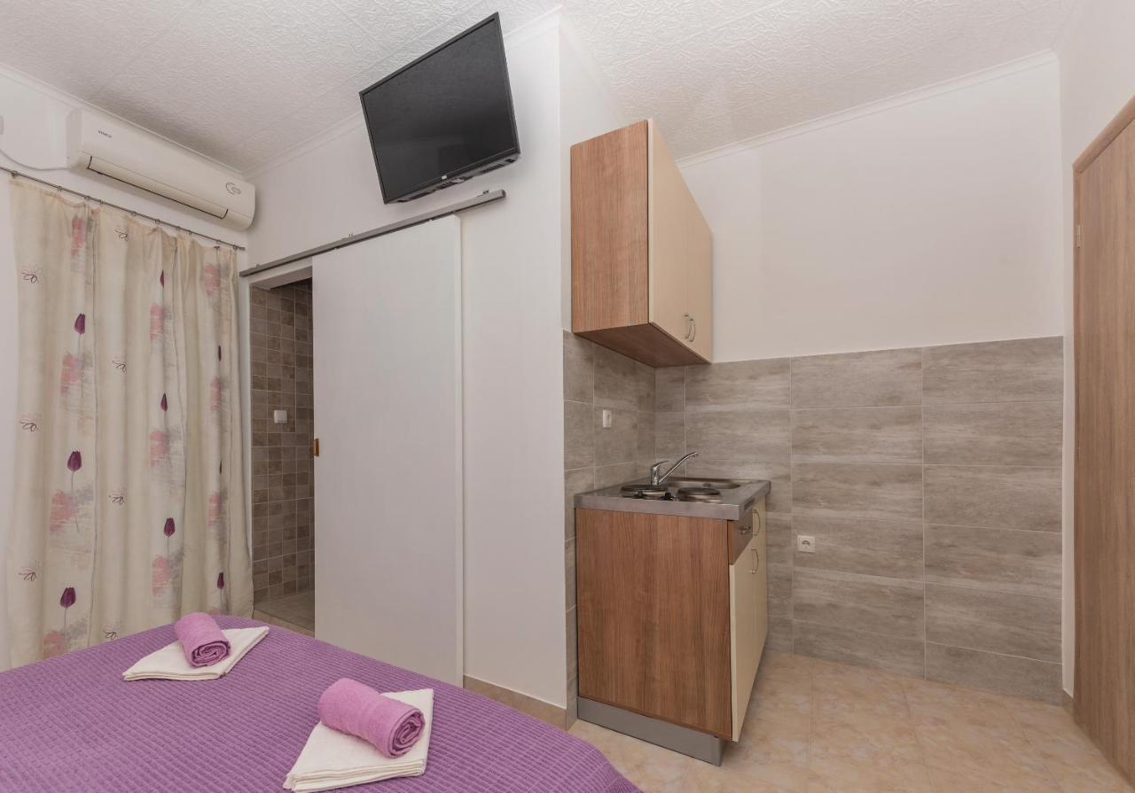 Apartmani Sol Макарска Экстерьер фото